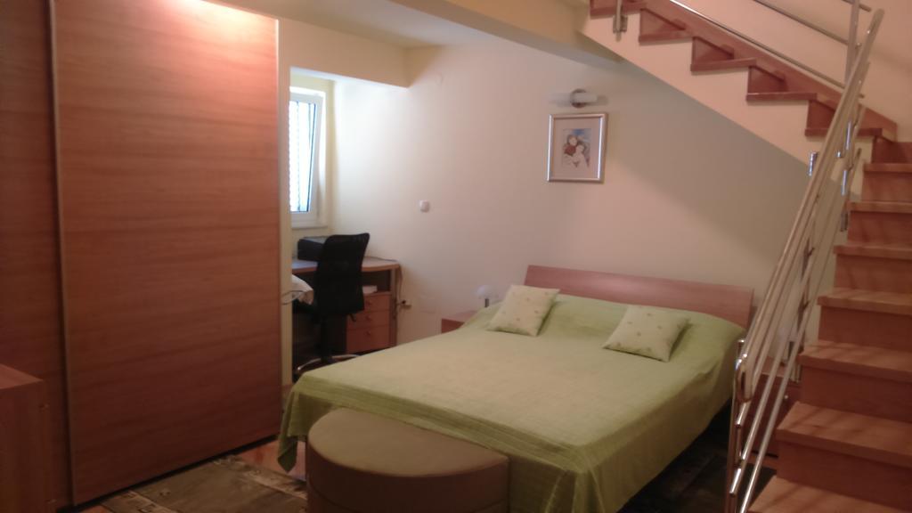 Swiss Holiday Apartment สปลิท ภายนอก รูปภาพ