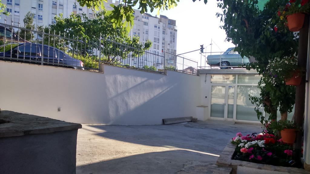 Swiss Holiday Apartment สปลิท ภายนอก รูปภาพ